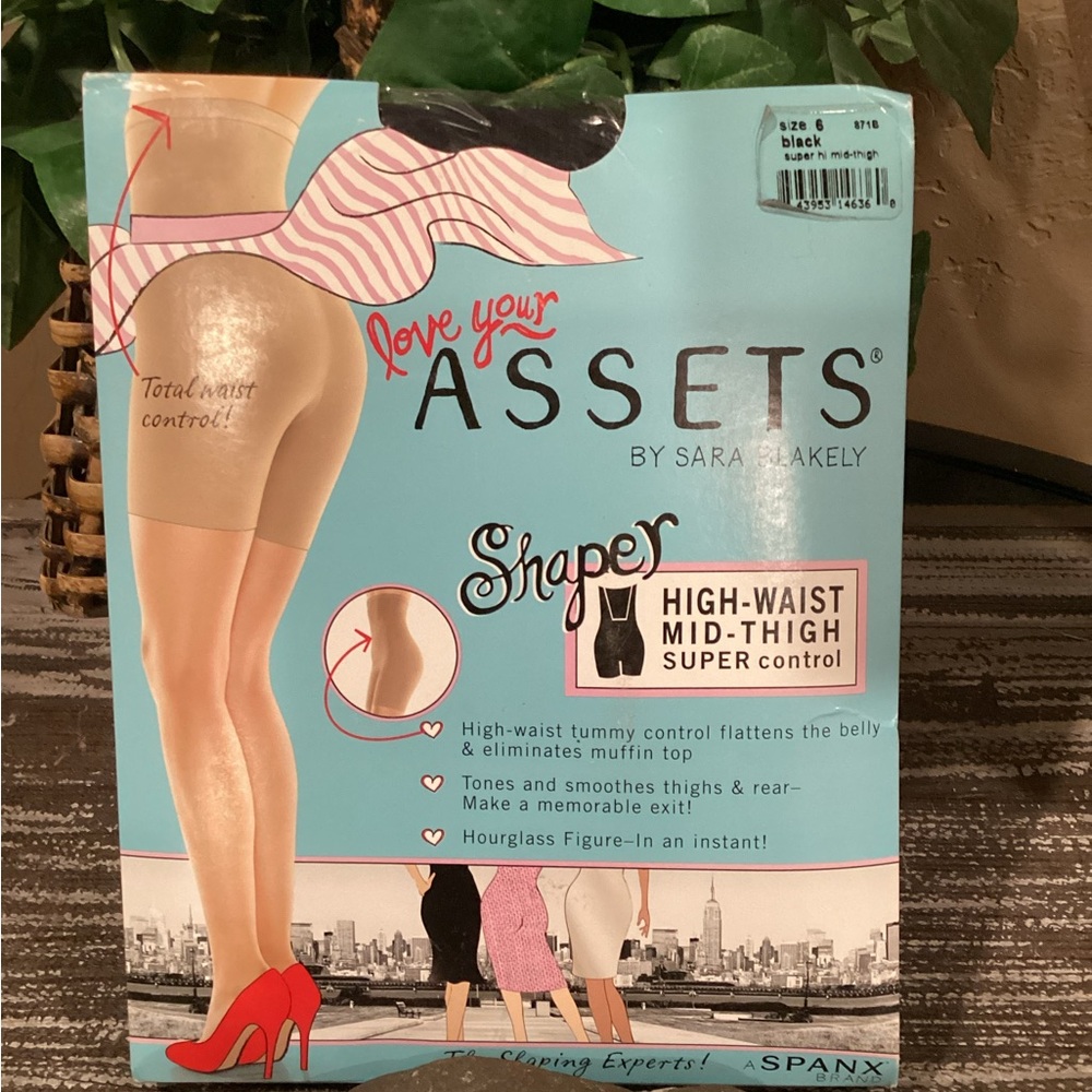 SPANX High-Waist Mid-Thigh Shaper - Black